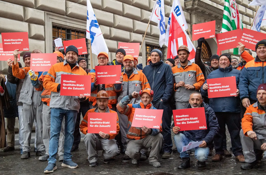 Emmenbrücke: Kundgebung „Keine Entlassungen bei Steeltec“